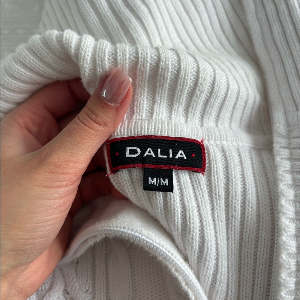 Dalia Cream Cable Knit Turtleneck Zip-Up Sweater - Picture 4 of 6